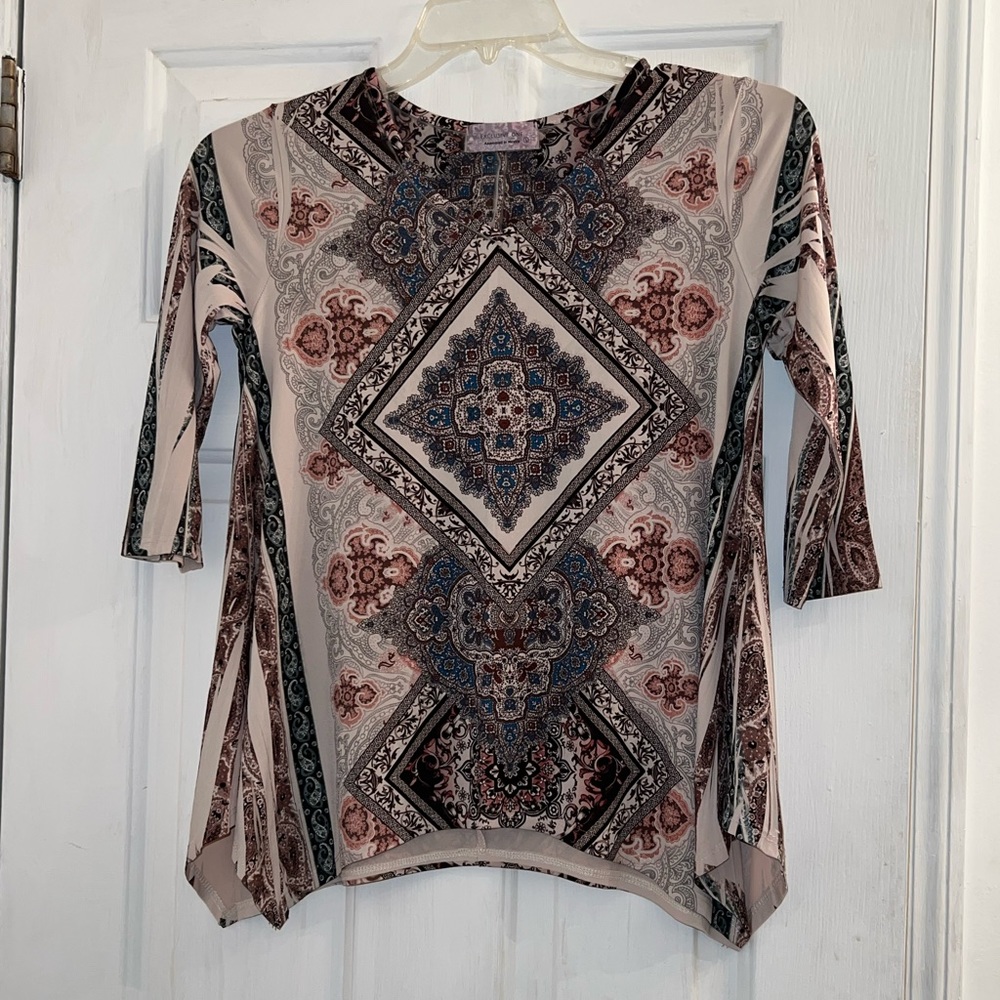 Size small handkerchief bandana print blouse top